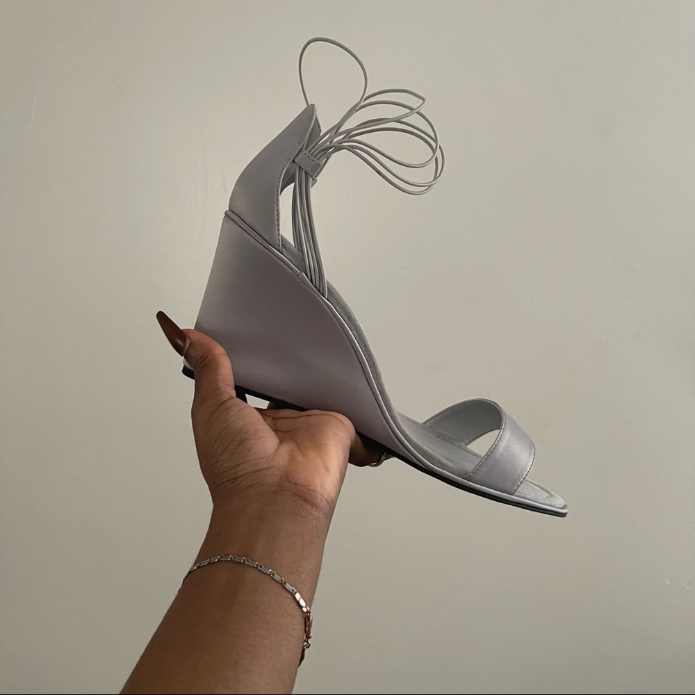 New York Transit wedge heels